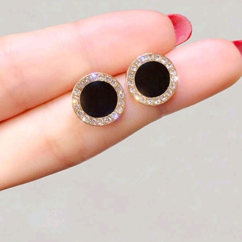 New rhininestone Tiny round stud Earring  black‎ and gold  for women - Picture 2 of 3
